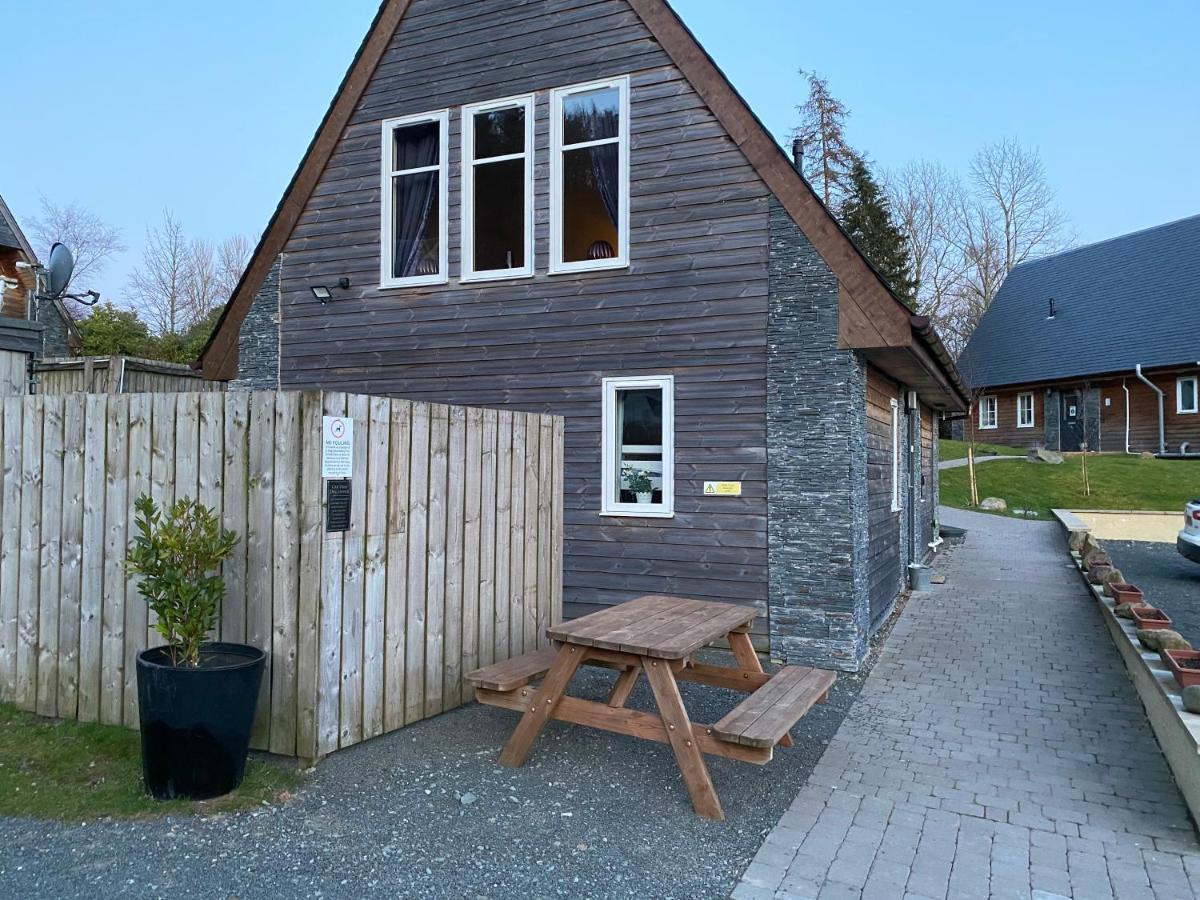 Balmaha Lodges And Apartments Exterior photo