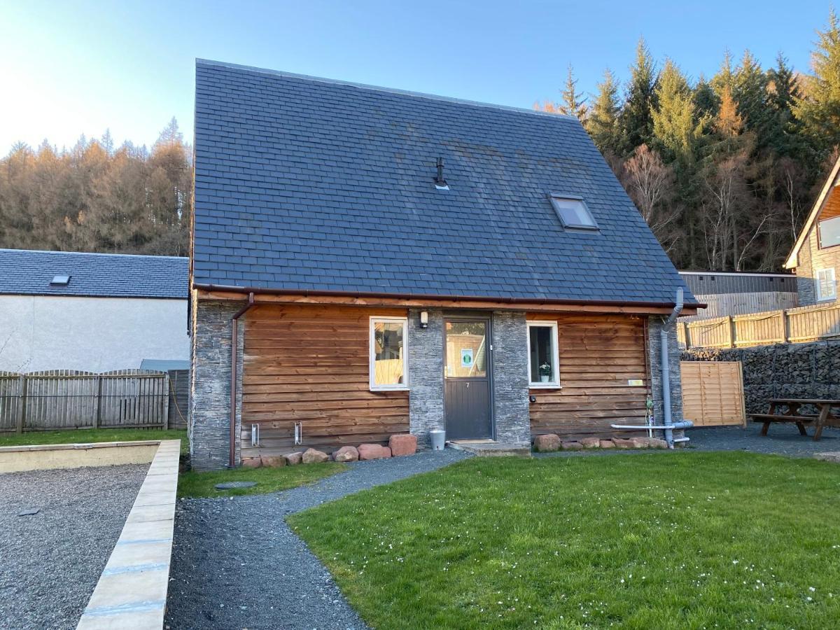 Balmaha Lodges And Apartments Exterior photo